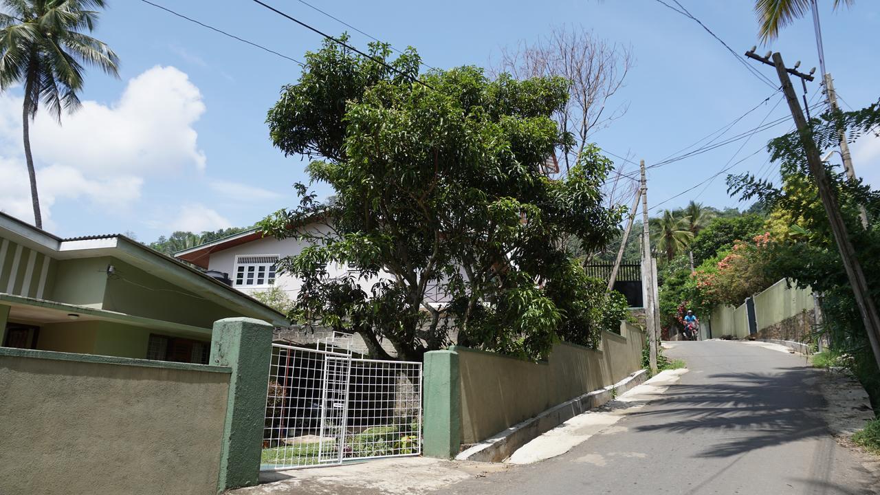 Jayawimana Apartment Kandy Ngoại thất bức ảnh